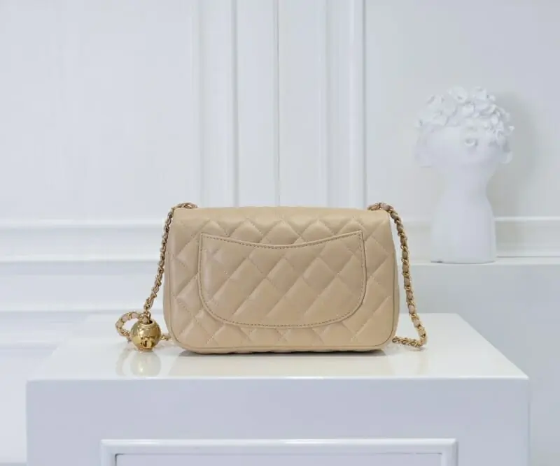 chanel aaa qualite mini sac a main s_12700352